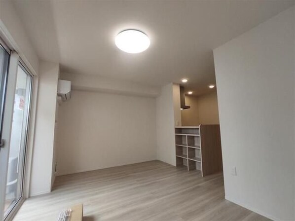 ドミール旭ケ丘駅前の物件内観写真